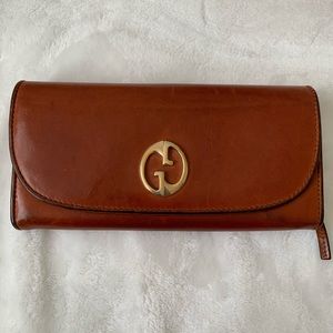 Authentic GUCCI long wallet. Brown leather